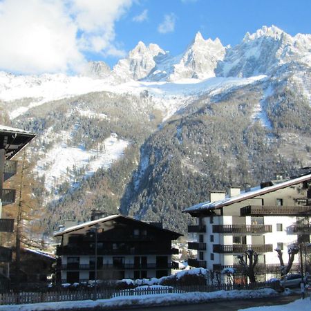 Apartment Le Pied Du Brevent - Walk To Ski Lift, Chamonix Getaway Zewnętrze zdjęcie
